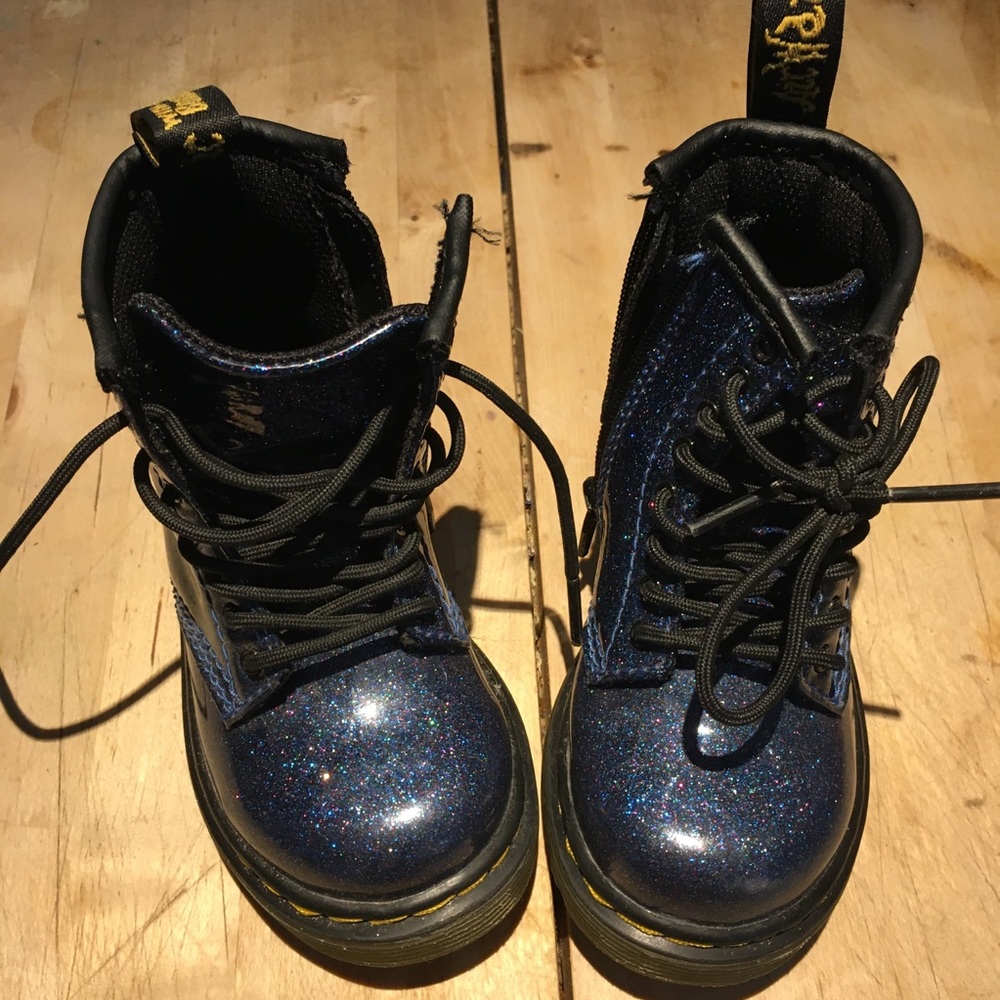 Toddler lace up / side zip Doc Marten’s